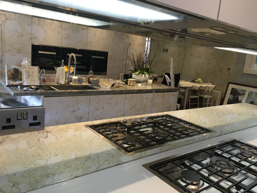 Mirror glass splashback in Moorgate luxury kitchen